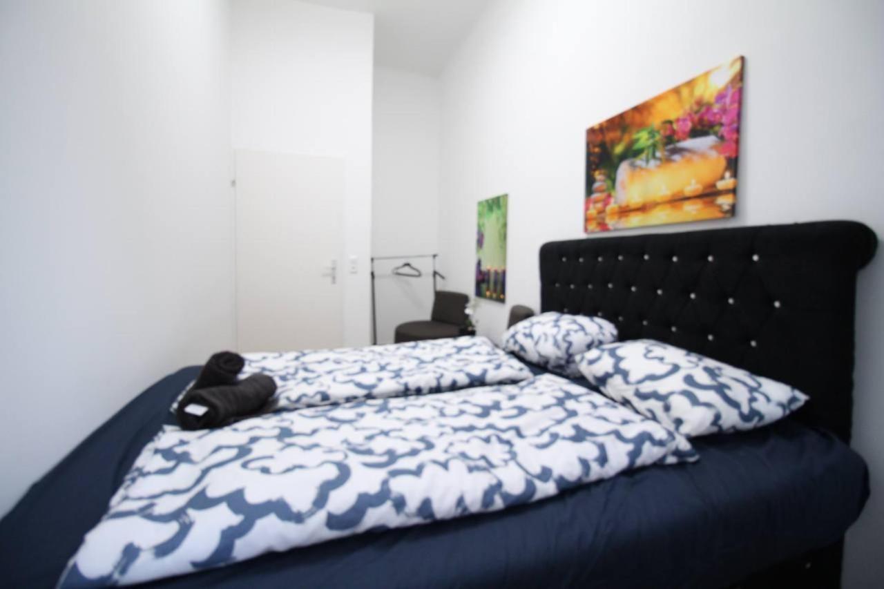 Modern Double Room Js B Wien Ngoại thất bức ảnh