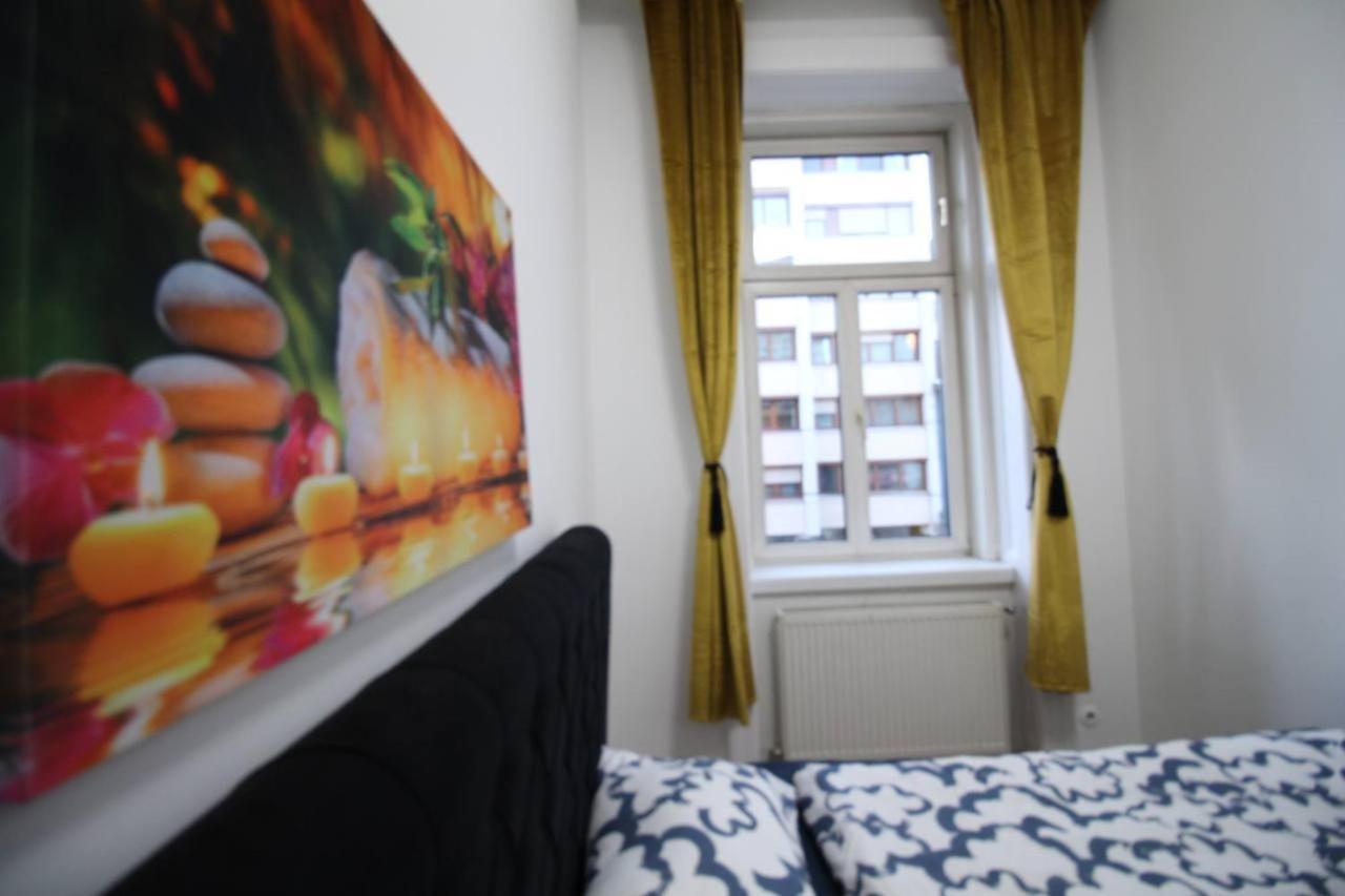 Modern Double Room Js B Wien Ngoại thất bức ảnh