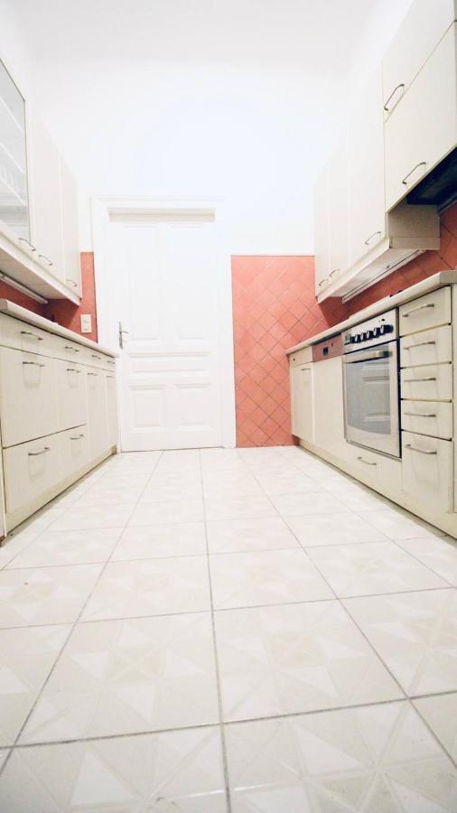 Modern Double Room Js B Wien Ngoại thất bức ảnh