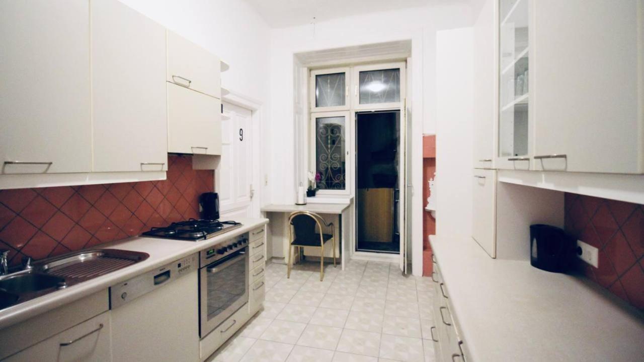 Modern Double Room Js B Wien Ngoại thất bức ảnh