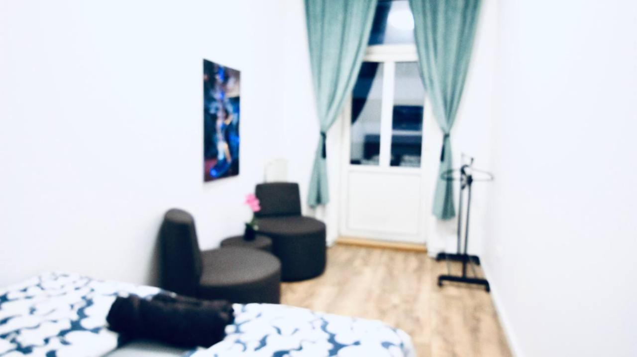Modern Double Room Js B Wien Ngoại thất bức ảnh