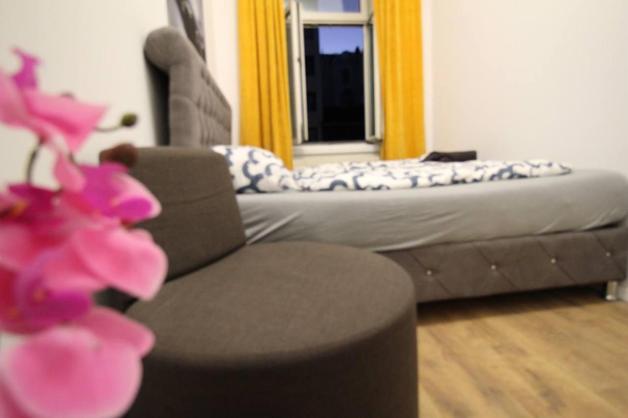 Modern Double Room Js B Wien Ngoại thất bức ảnh